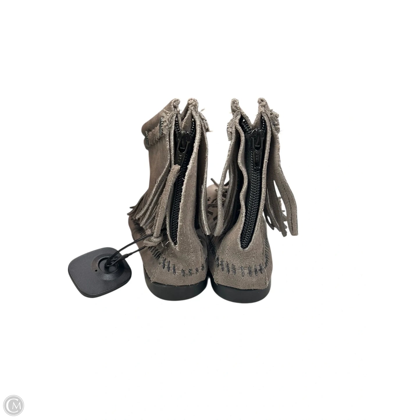 Boots Ankle Flats By Minnetonka In Grey, Size: 6