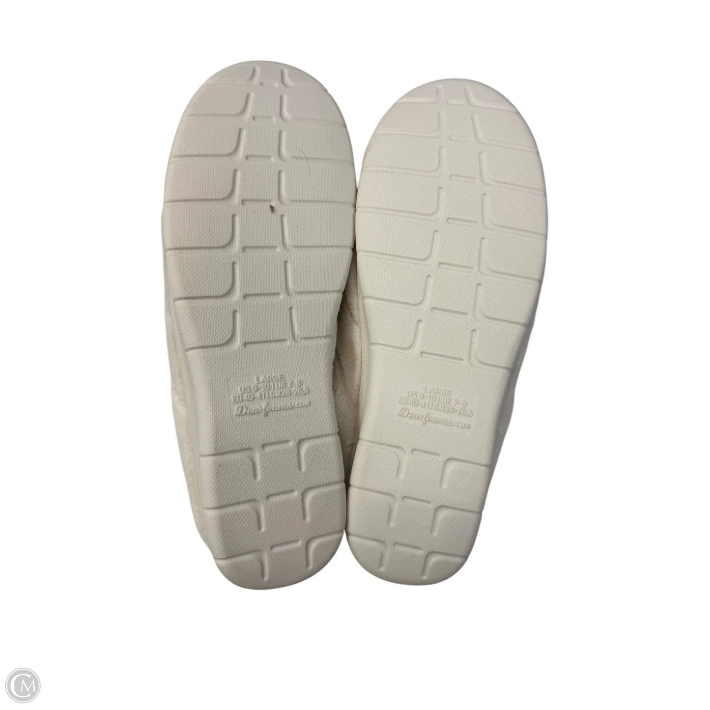 Slippers By Clothes Mentor In Cream