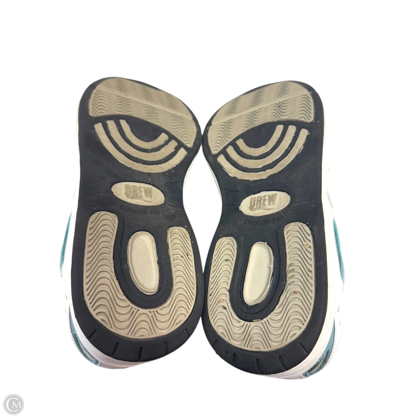 Shoes Sneakers By Cma In White, Size: 9