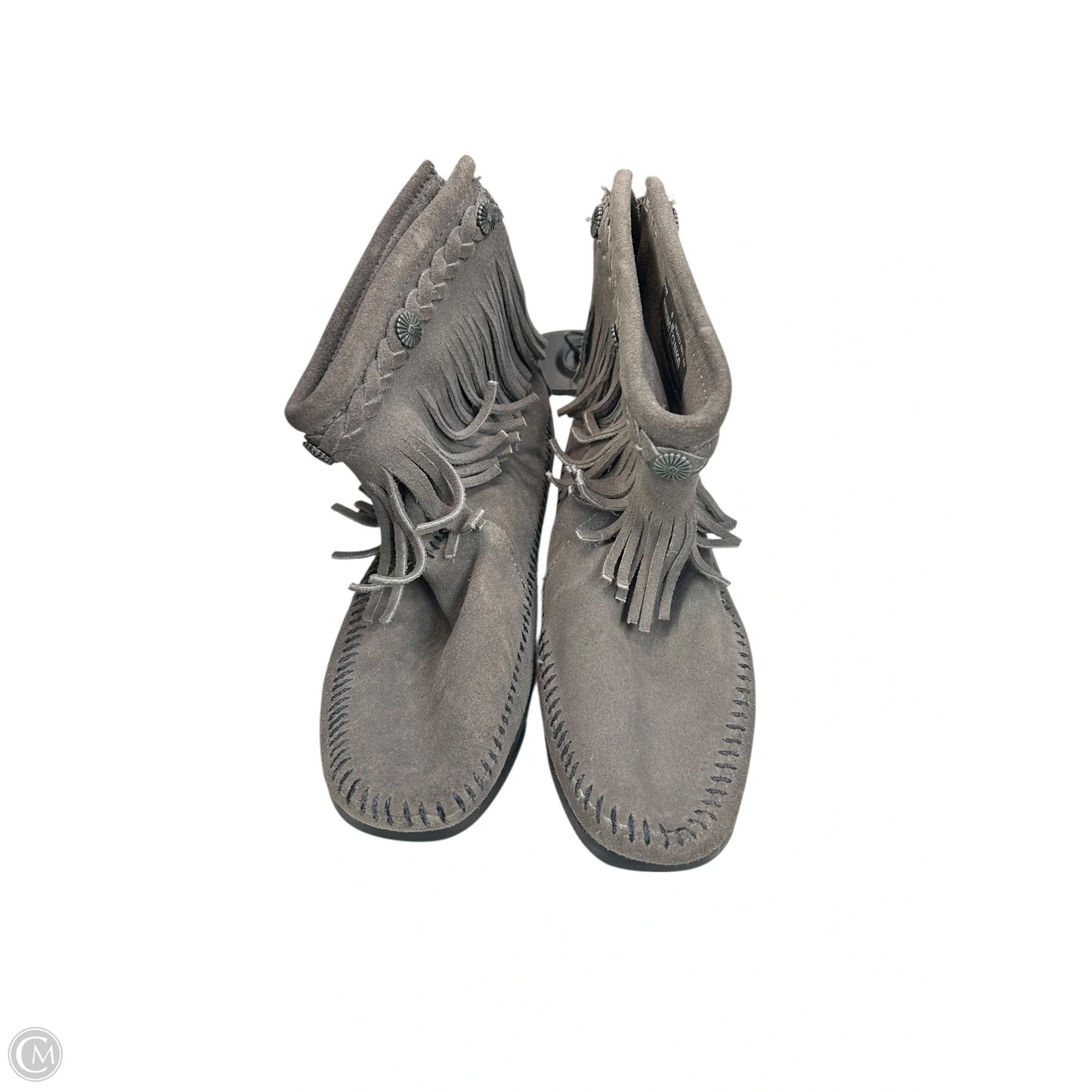 Boots Ankle Flats By Minnetonka In Grey, Size: 6