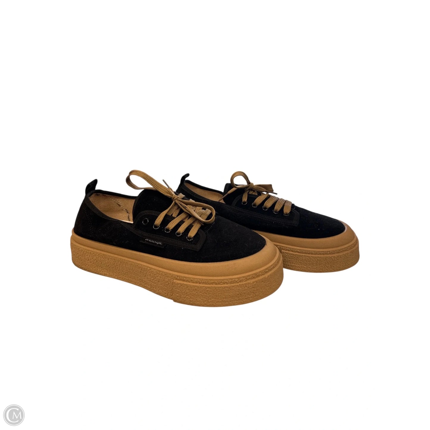 Shoes Sneakers By Clothes Mentor In Black, Size: 10
