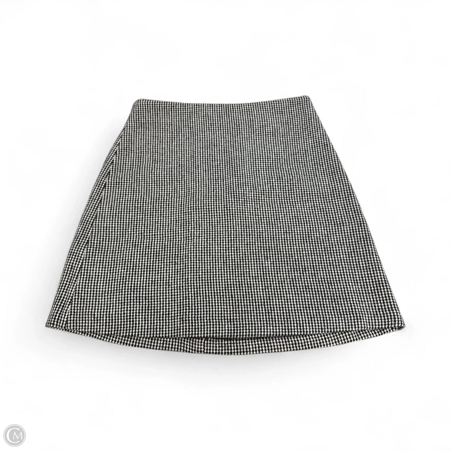 Skirt Mini & Short By Banana Republic In Black & White, Size: 4