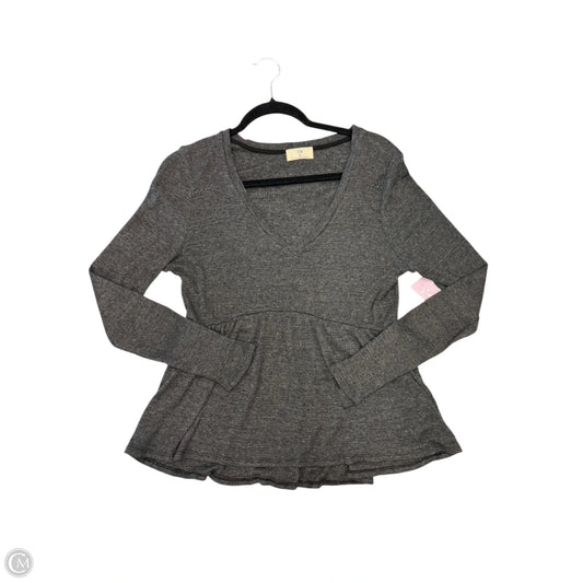 Top Long Sleeve By T.la In Grey, Size: S