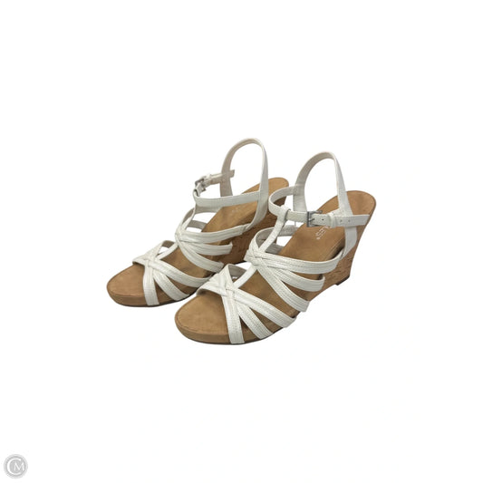 Sandals Heels Wedge By Aerosoles In White, Size: 9