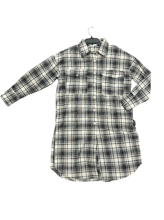 Jacket Shirt By Clothes Mentor In Plaid Pattern, Size: S