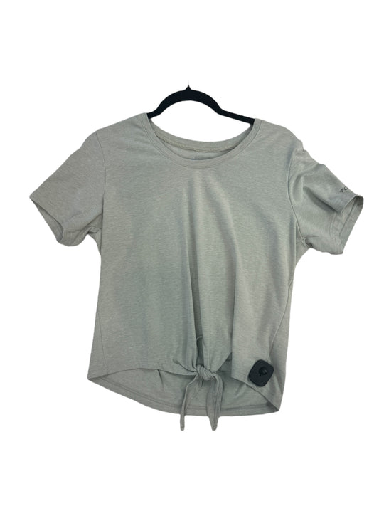 Top Short Sleeve By Columbia In Green, Size: M