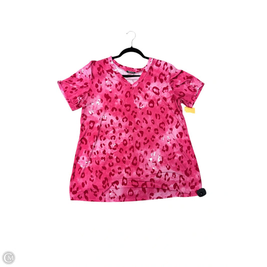 Top Short Sleeve By Heimish Usa In Pink, Size: 1x
