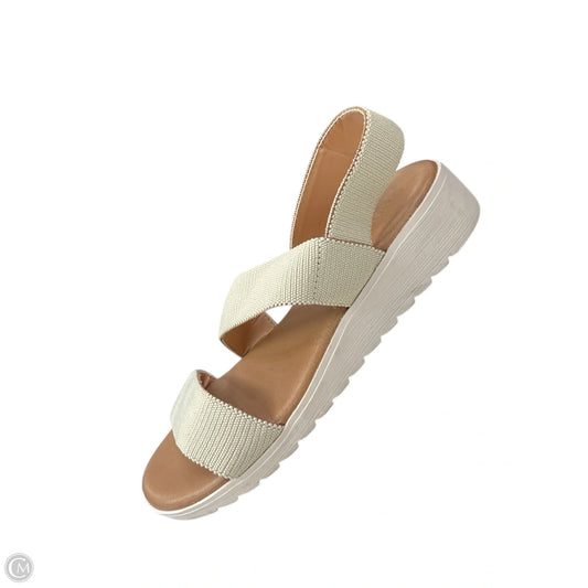 Sandals Flats By Kensie In Tan, Size: 9