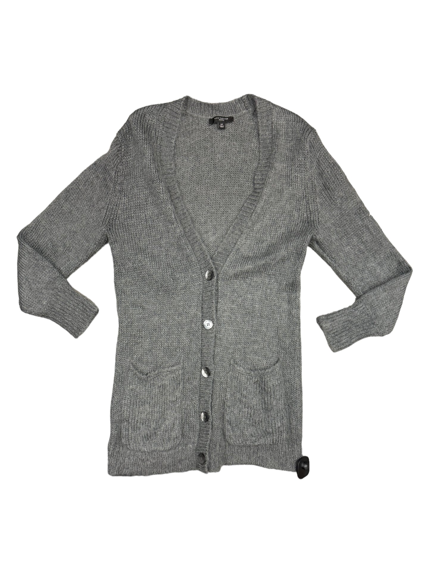 Cardigan By Ann Taylor In Grey, Size: Petite   S