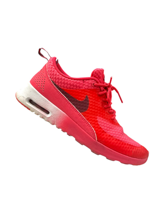 Shoes Athletic By Nike In Pink & Red, Size: 6.5