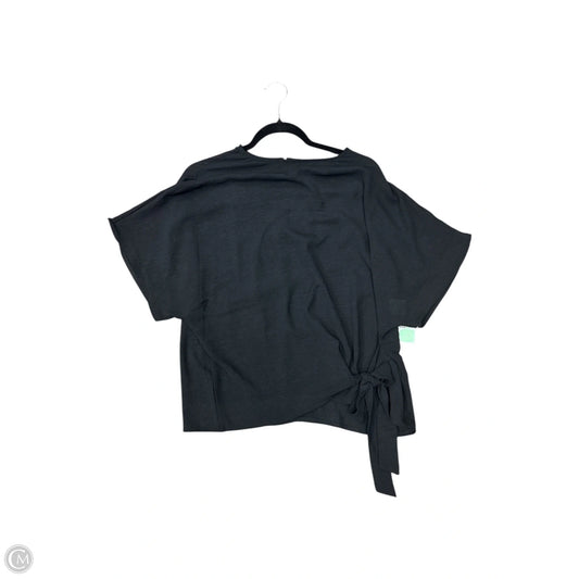 Top Short Sleeve By Clothes Mentor In Black, Size: L