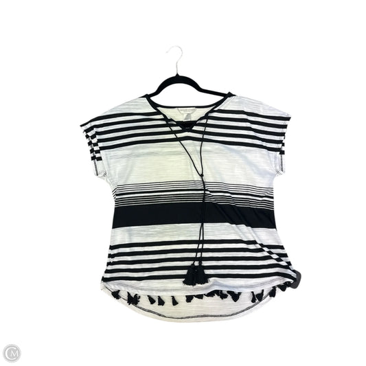Top Short Sleeve By Christopher And Banks In Black & White, Size: M