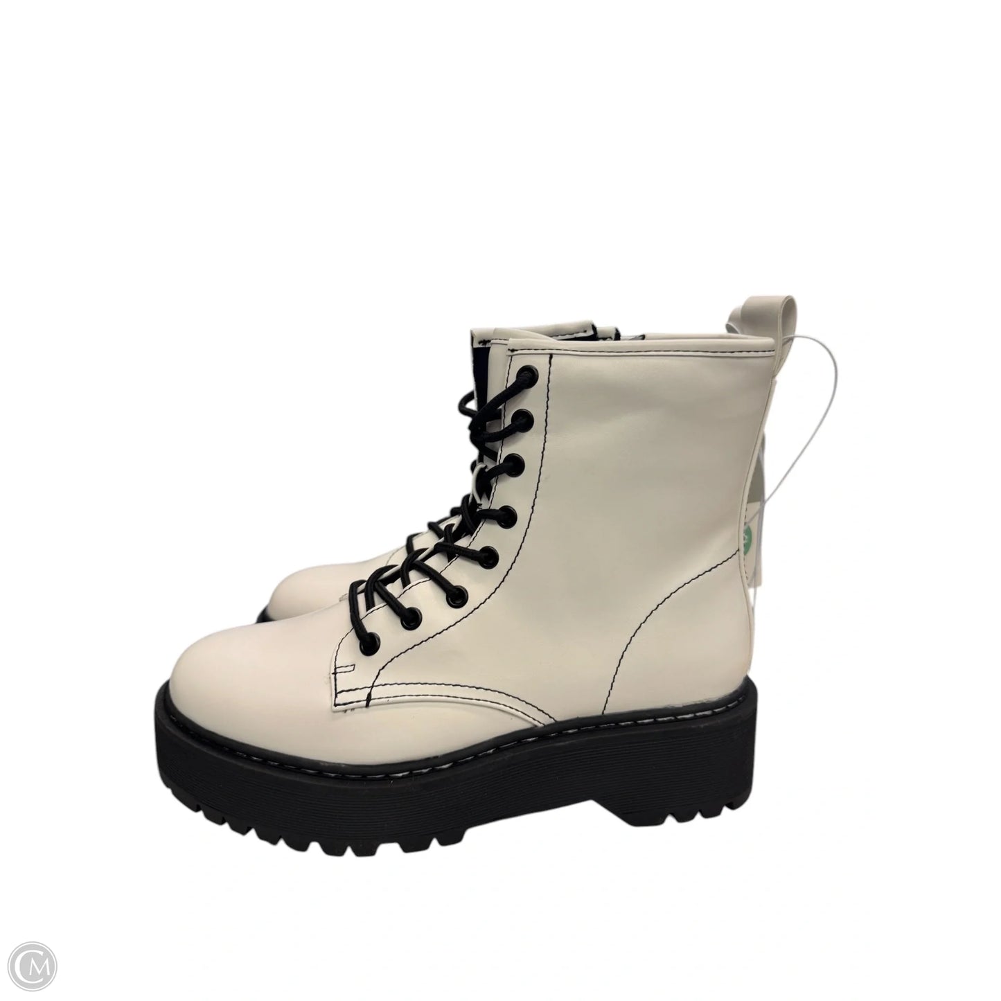 Boots Combat By A New Day In White, Size: 8.5