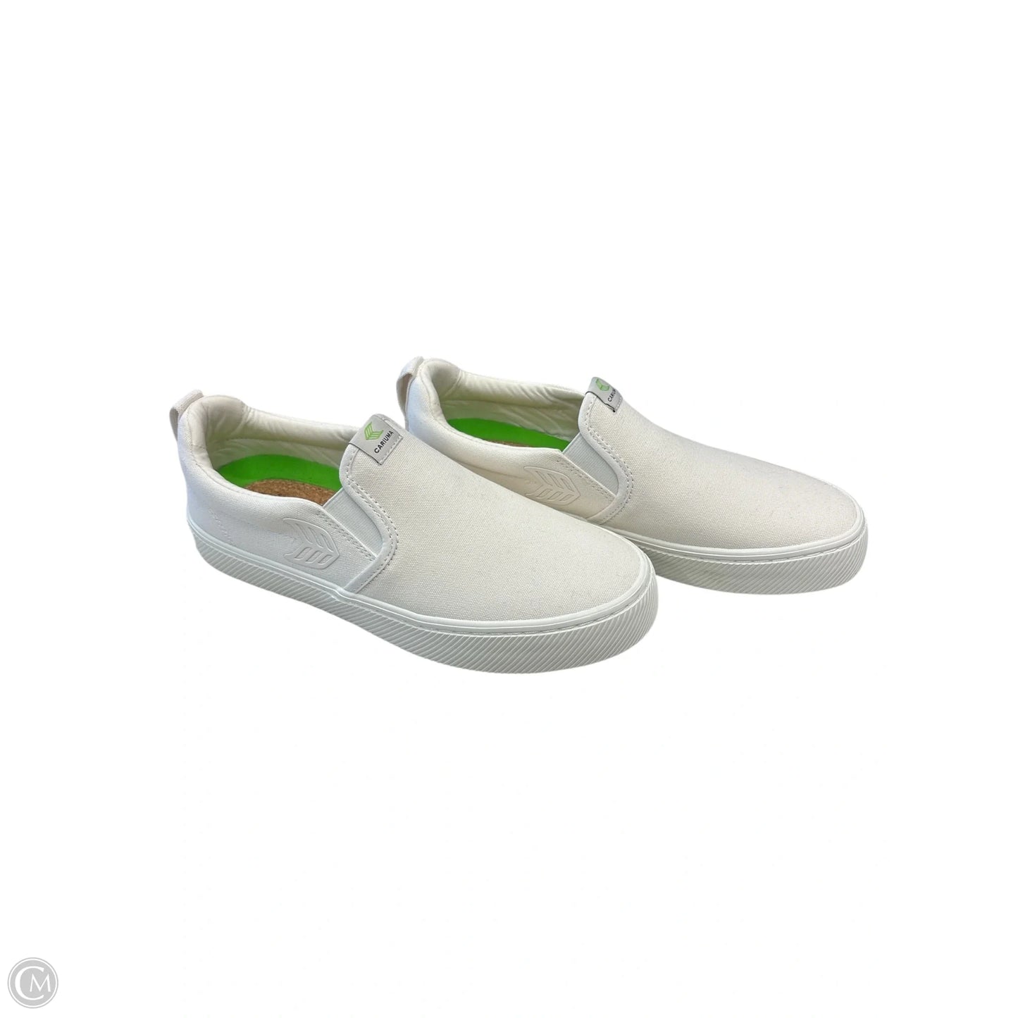 Shoes Sneakers By Cariuma In White, Size: 10.5