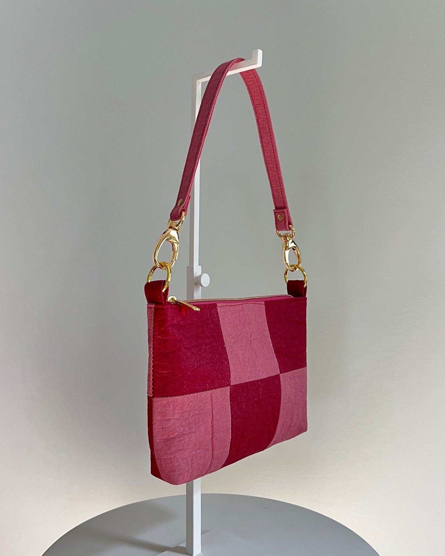 Baguette, Checkered Patchwork Rose/Burgundy