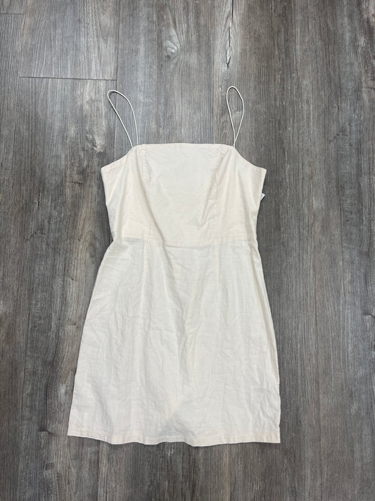 Dress Casual Short By Urban Outfitters  Size: 6