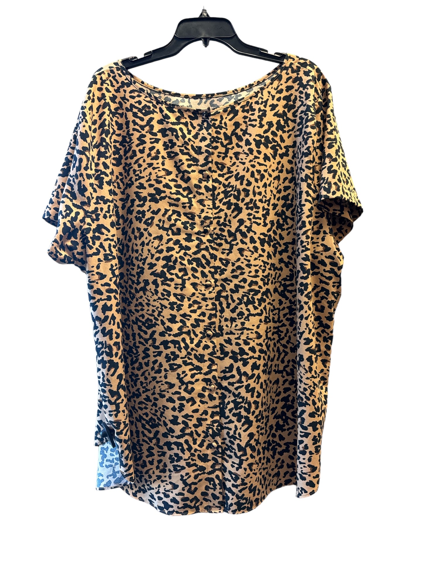 Top Short Sleeve By Target  Size: 4x